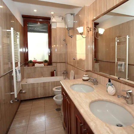 Apartmán Luxurious Near