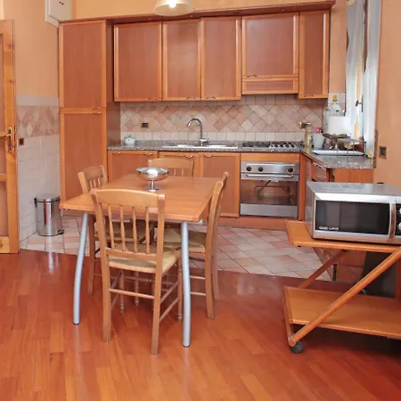Apartment Luxurious Near